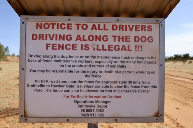 4 X 4 Australia Explore 2022 Broken Hill Dingo Fence Warning